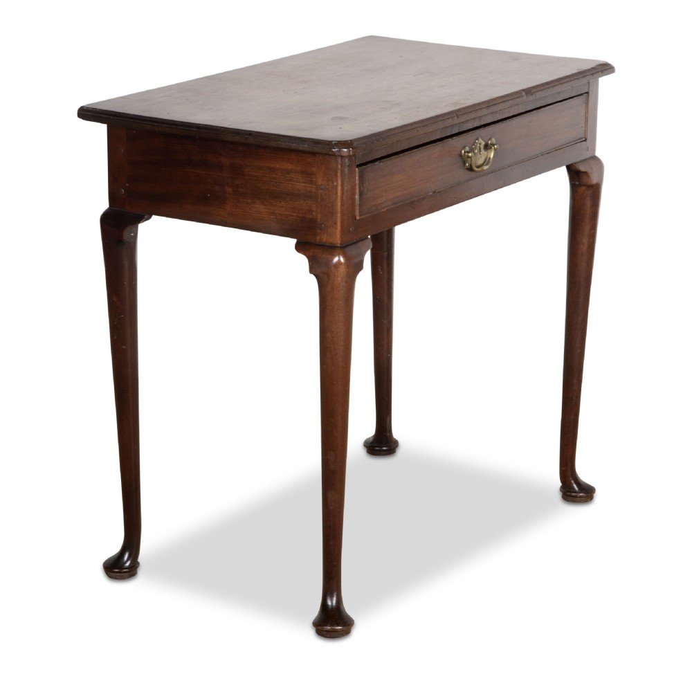 Geo III Mahogany Side Table