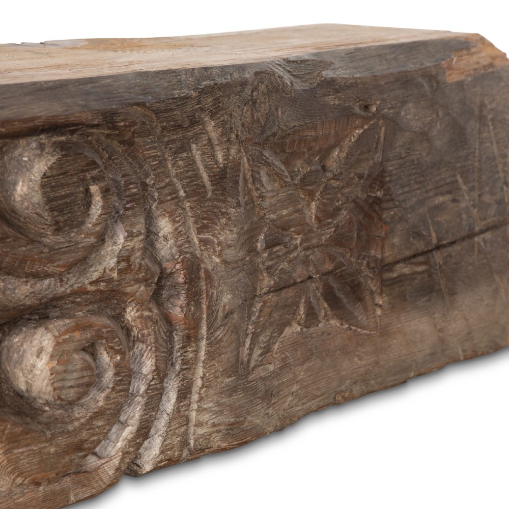 18th Century English Carved Corbels View X
