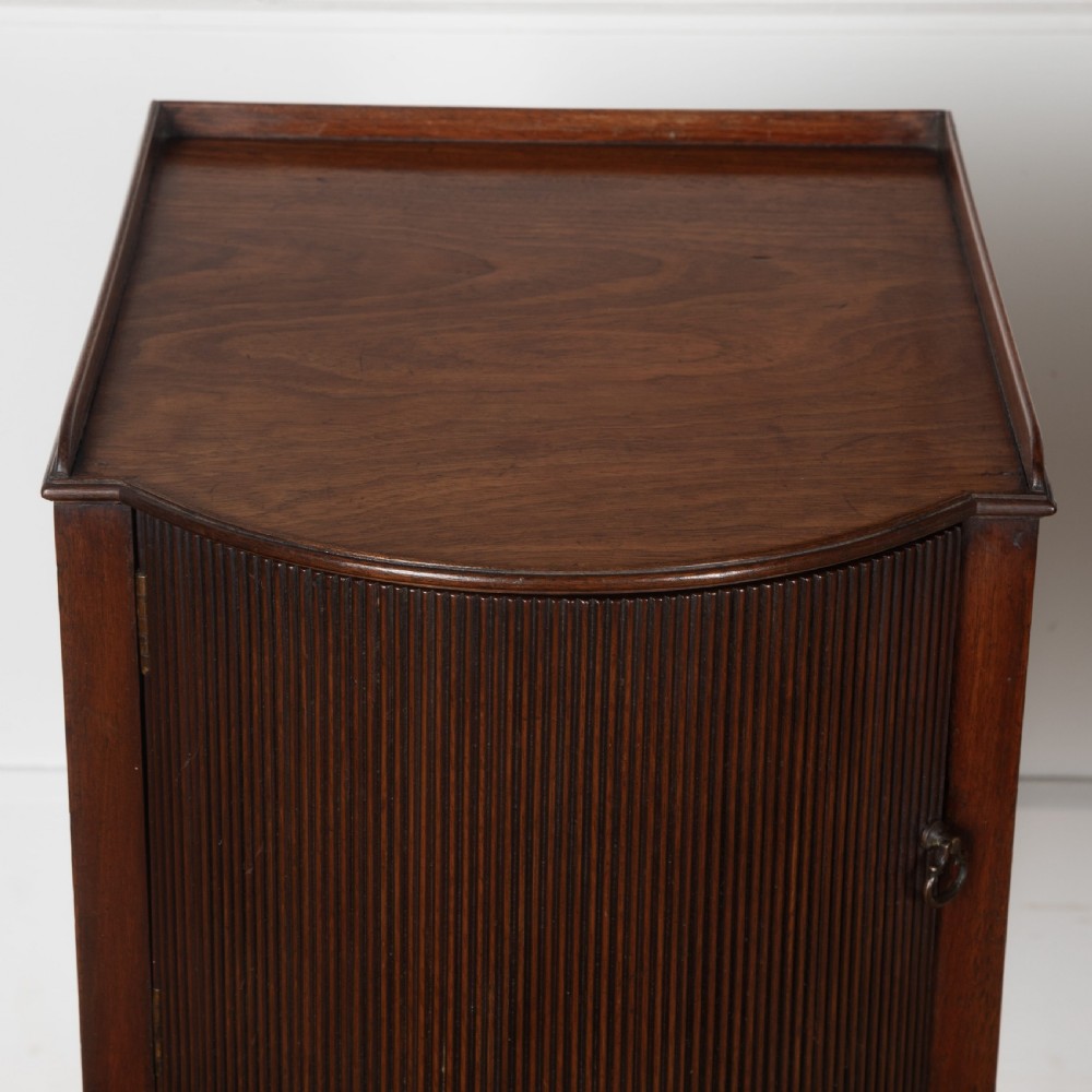 Pair of Geo III Gillow Bedside Cupboards View IV