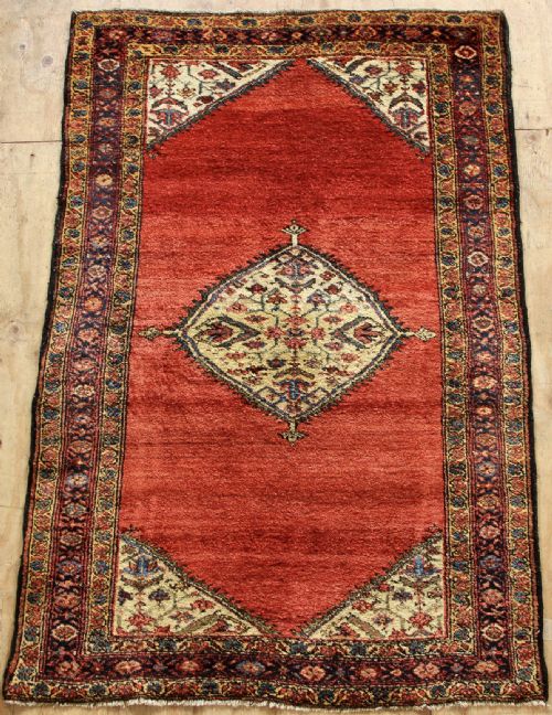 120 X 178cm Outstanding Antique Fereghan Rug