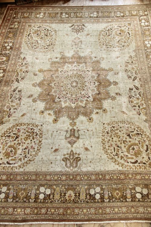 311 X 402cm 'Hadja Jalili' Tabriz