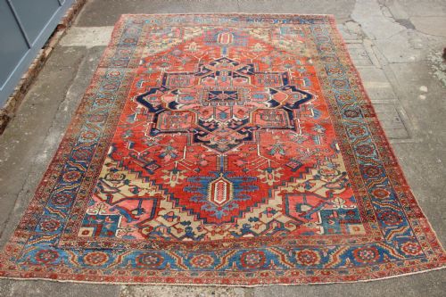 332 X 424cm Antique Serapi Heriz Carpet