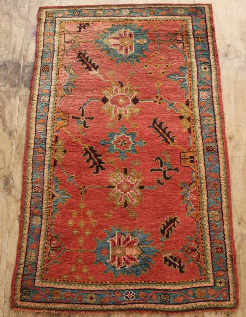 137 X 196cm Antique Oushak or Ushak Rug