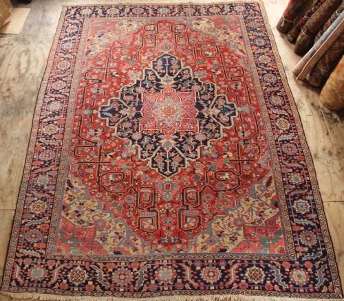 282 X 379cm Antique Heriz Carpet