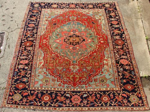 241 X 291cm Antique Serapi Heriz Carpet