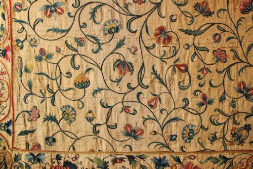 224 X 136CM SUPER FINE EARLY ENGLISH CREWELWORK - ADDITIONAL PHOTO 3