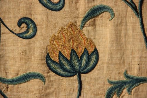 224 X 136CM SUPER FINE EARLY ENGLISH CREWELWORK - ADDITIONAL PHOTO 6