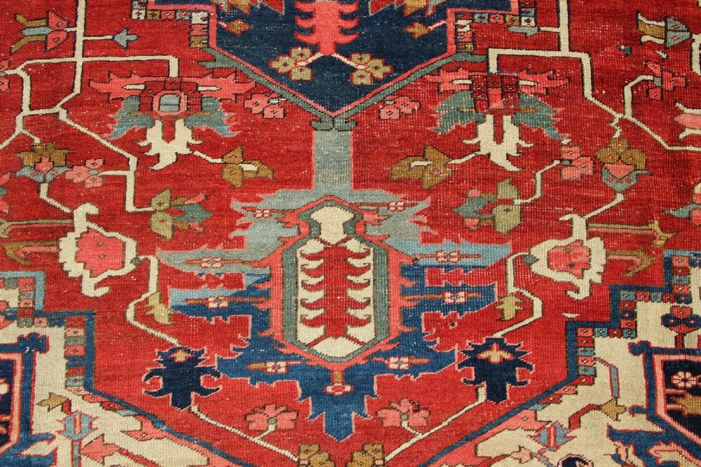 303 x 385cm Gorgeous Antique Serapi View V