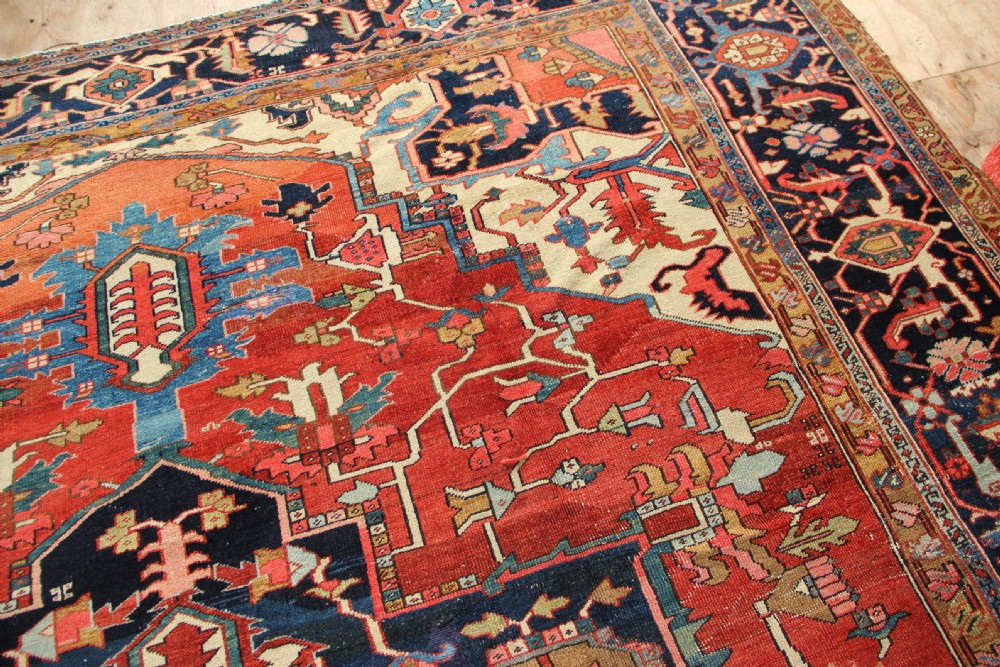 303 x 385cm Gorgeous Antique Serapi View X