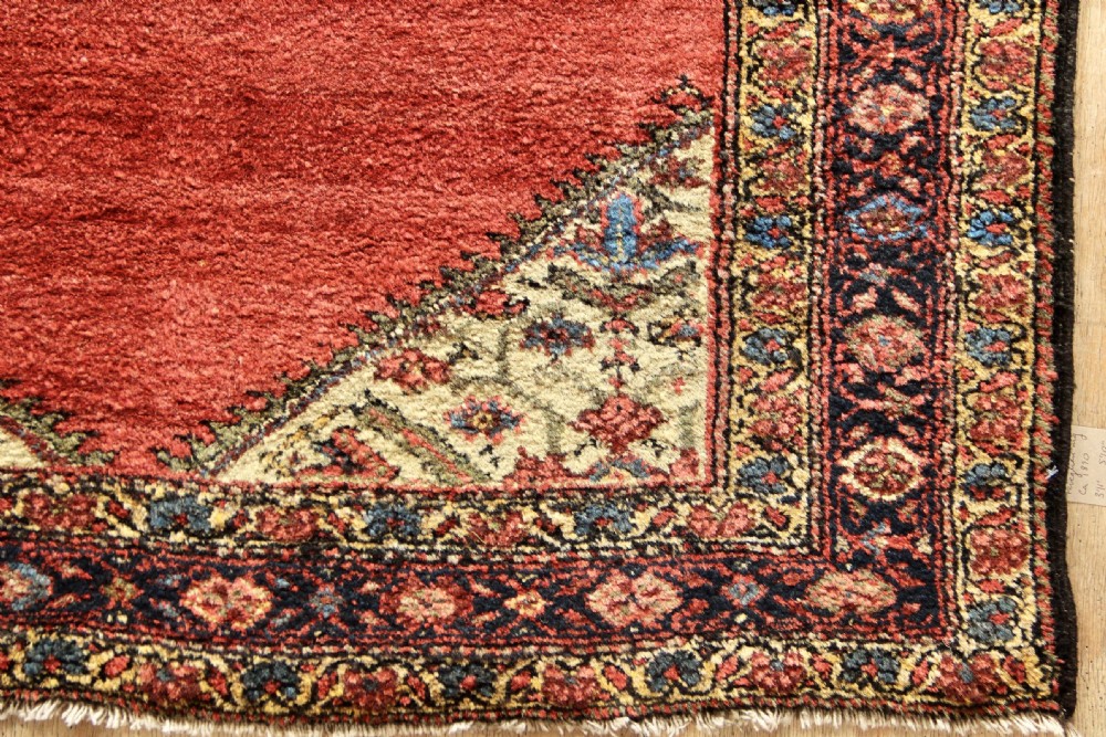 120 x 178cm Outstanding Antique Fereghan Rug View III