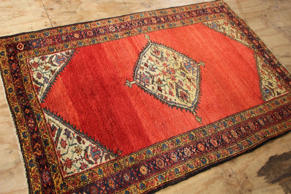 120 x 178cm Outstanding Antique Fereghan Rug View VIII