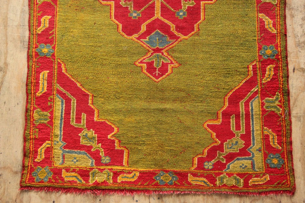 122 x 211cm Antique Oushak Rug View II