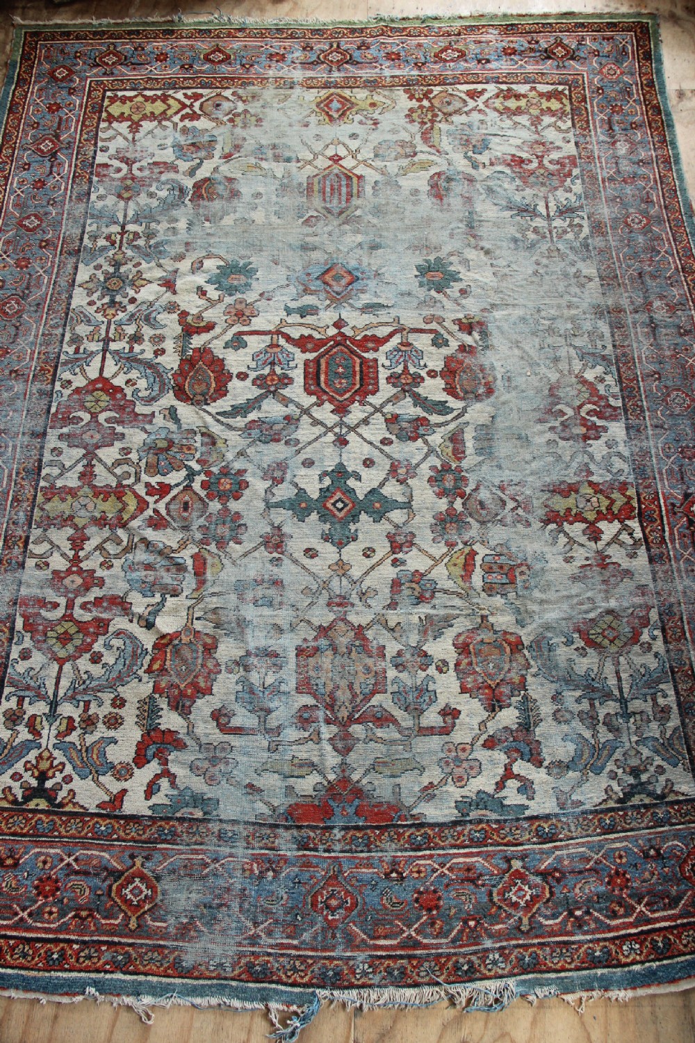270 x 388cm Heavily Worn Mahal Carpet