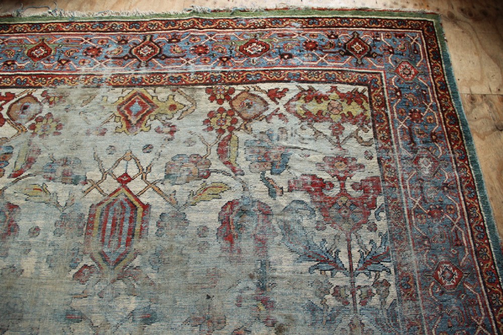 270 x 388cm Heavily Worn Mahal Carpet View XI