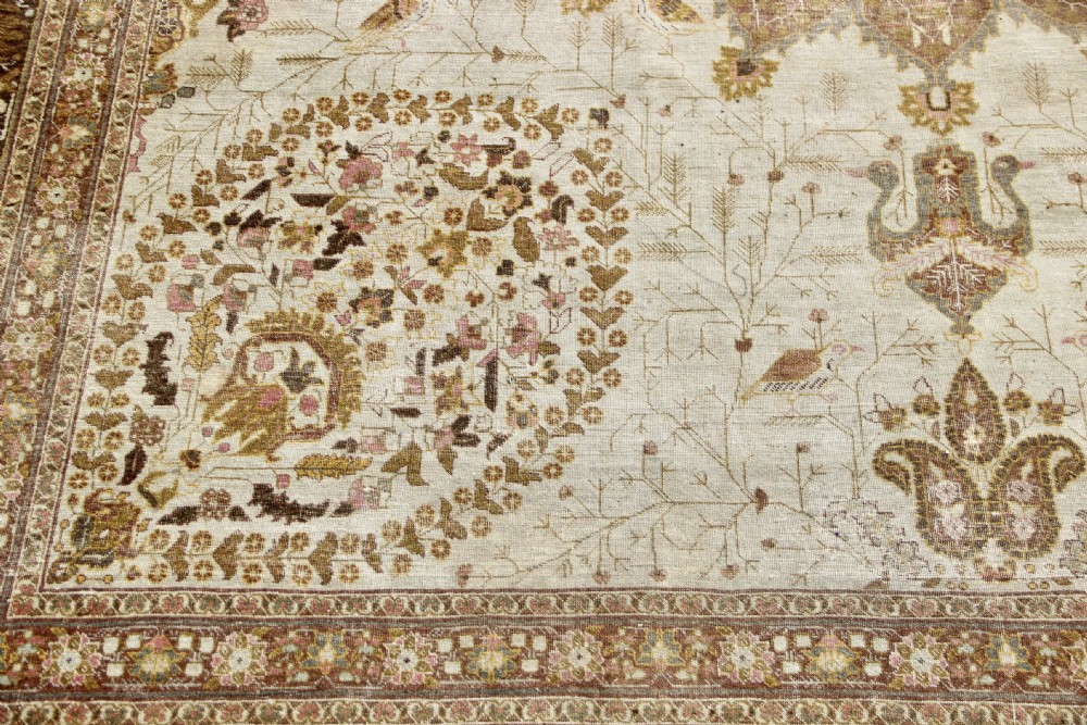 311 x 402cm 'Hadja Jalili' Tabriz View III