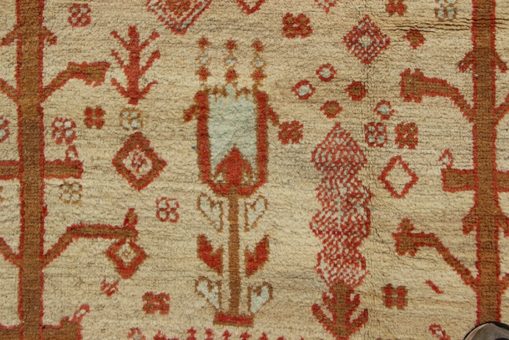 300 x 406 Stunning Antique Bakshiash Carpet View XVII