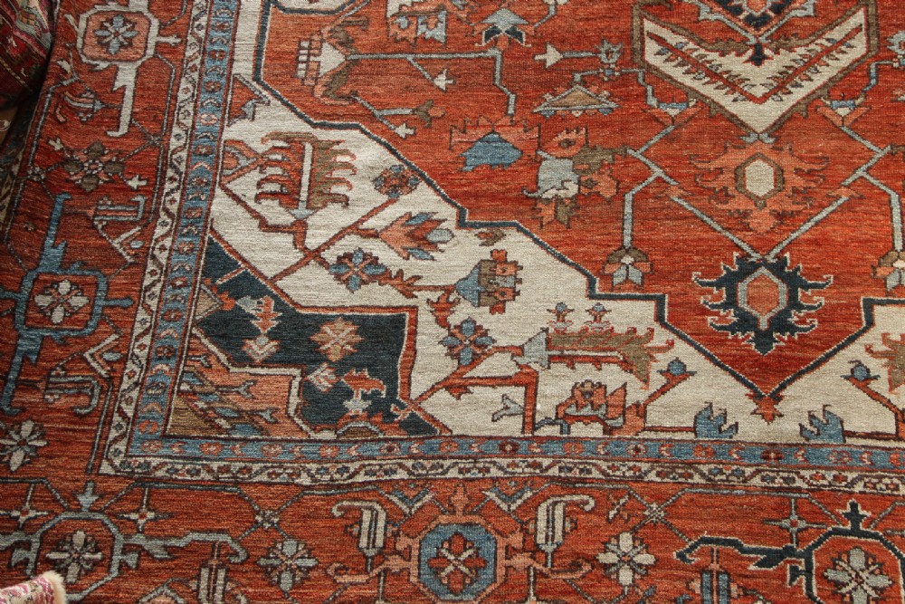 320 x 395 Antique Karadja Serapi Carpet View III