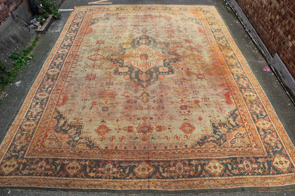 396 x 537cm Antique Green Oushak Carpet