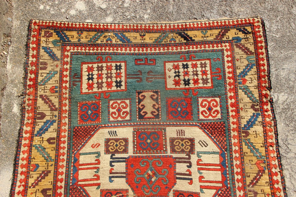 167 x 234cm Outstanding Karachopf Carpet View V