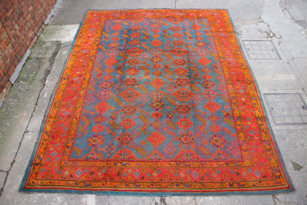 302 x 394 cm Antique Oushak Ushak Carpet