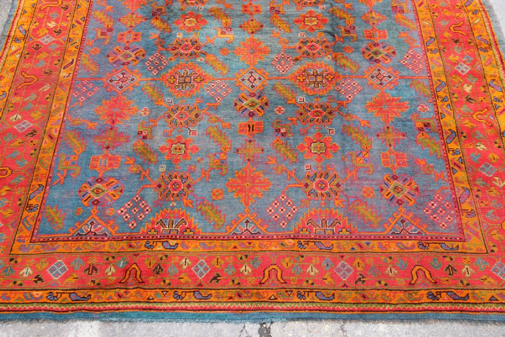 302 x 394 cm Antique Oushak Ushak Carpet View III