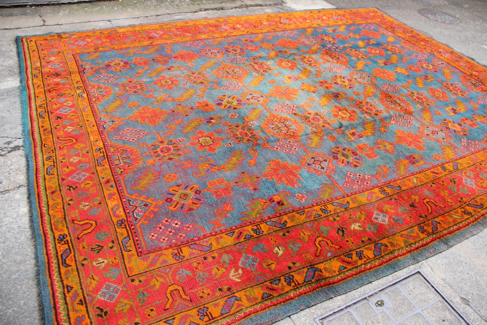 302 x 394 cm Antique Oushak Ushak Carpet View IV