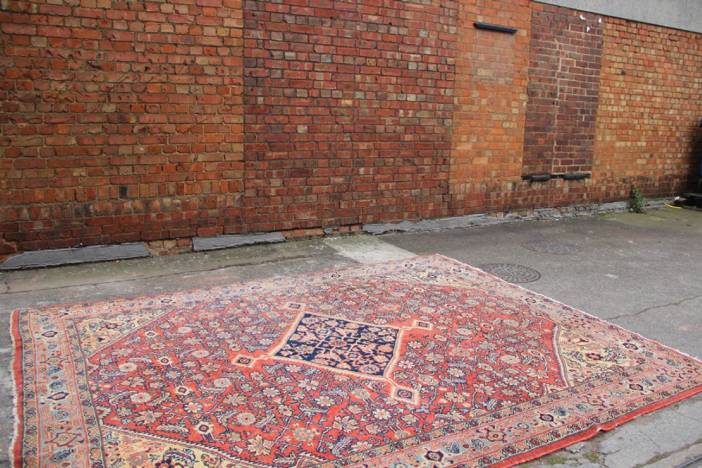 253 x 308 Antique Small Mahal Carpet View VII