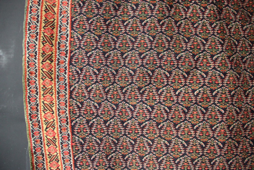 Approx 140 x 180cm Fine Seneh Kilim View II