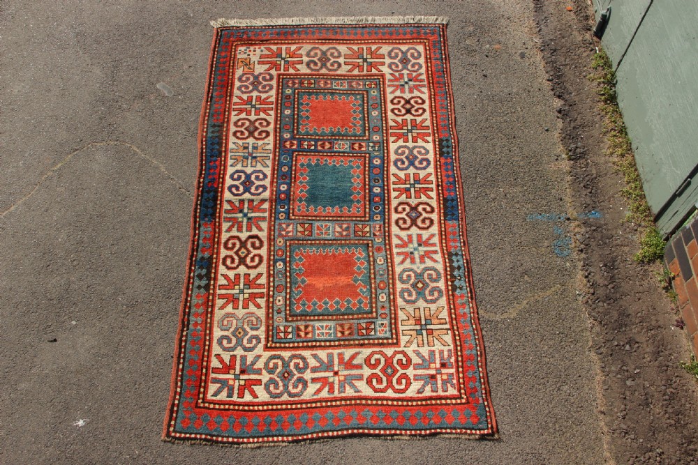 122 x 210cm Antique Kazak Rug