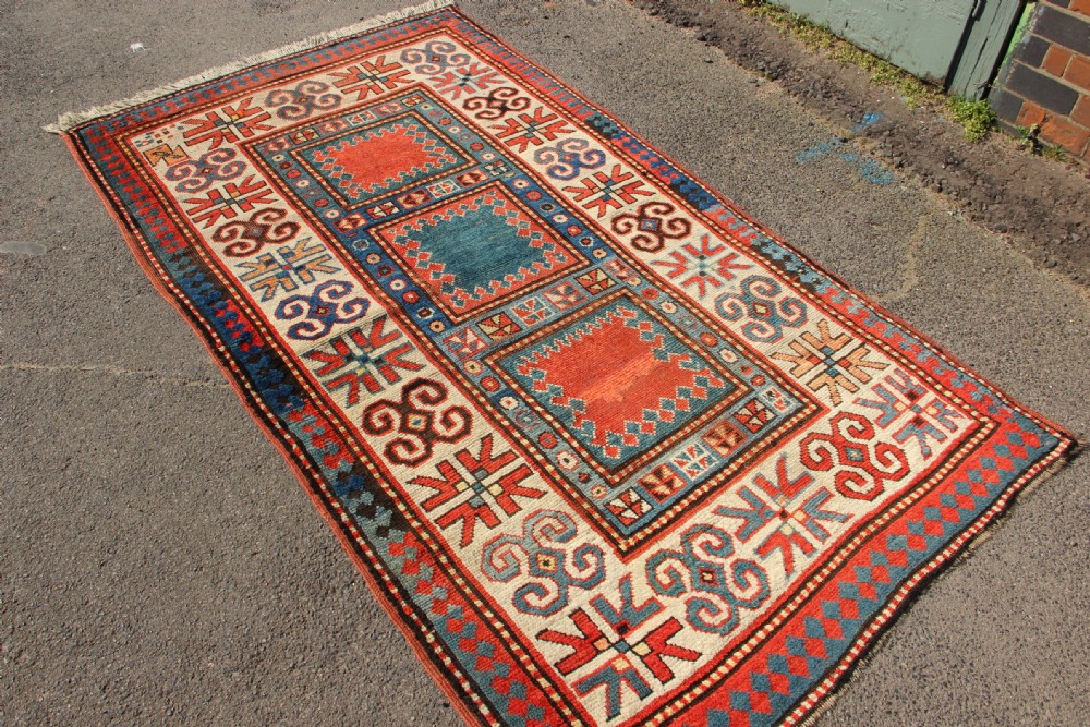 122 x 210cm Antique Kazak Rug View III
