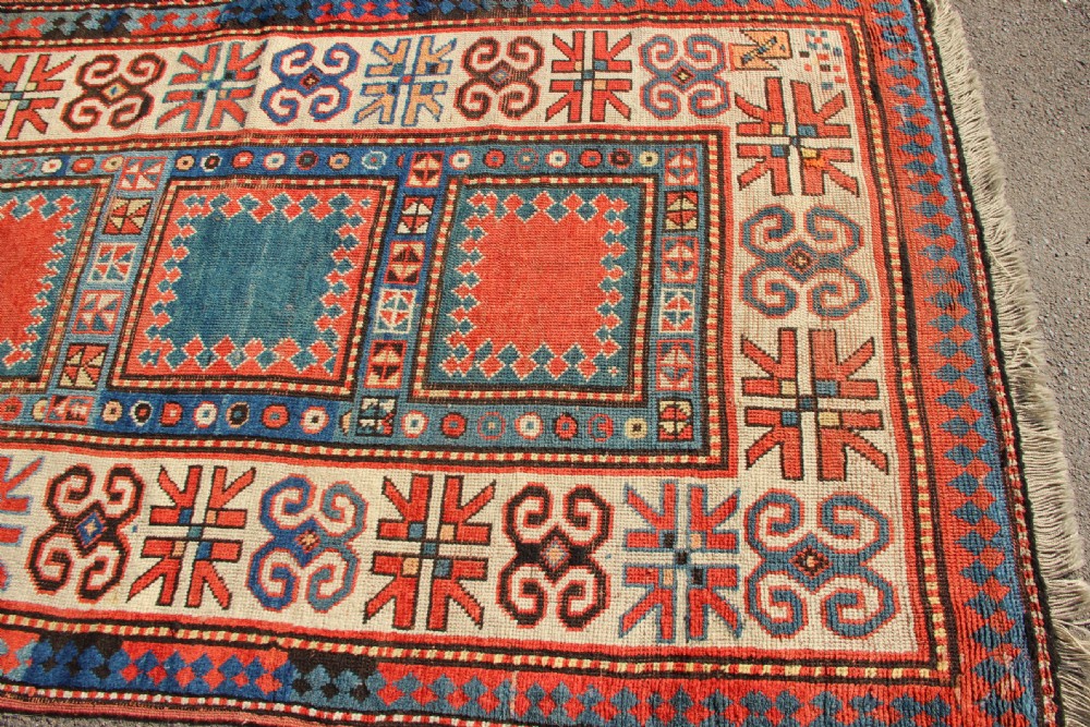 122 x 210cm Antique Kazak Rug View IX
