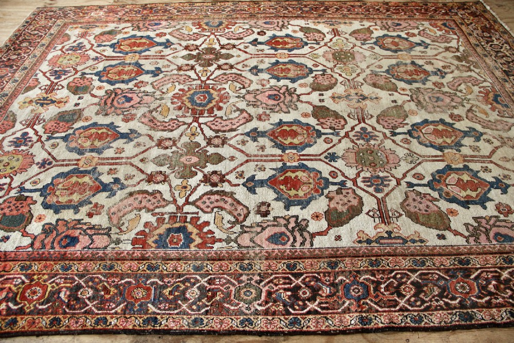 267 x 368cm Antique Ziegler Mahal Carpet View V