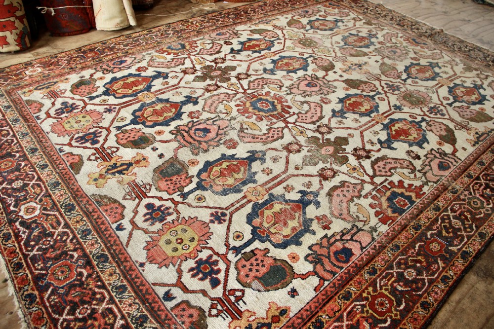267 x 368cm Antique Ziegler Mahal Carpet View VI