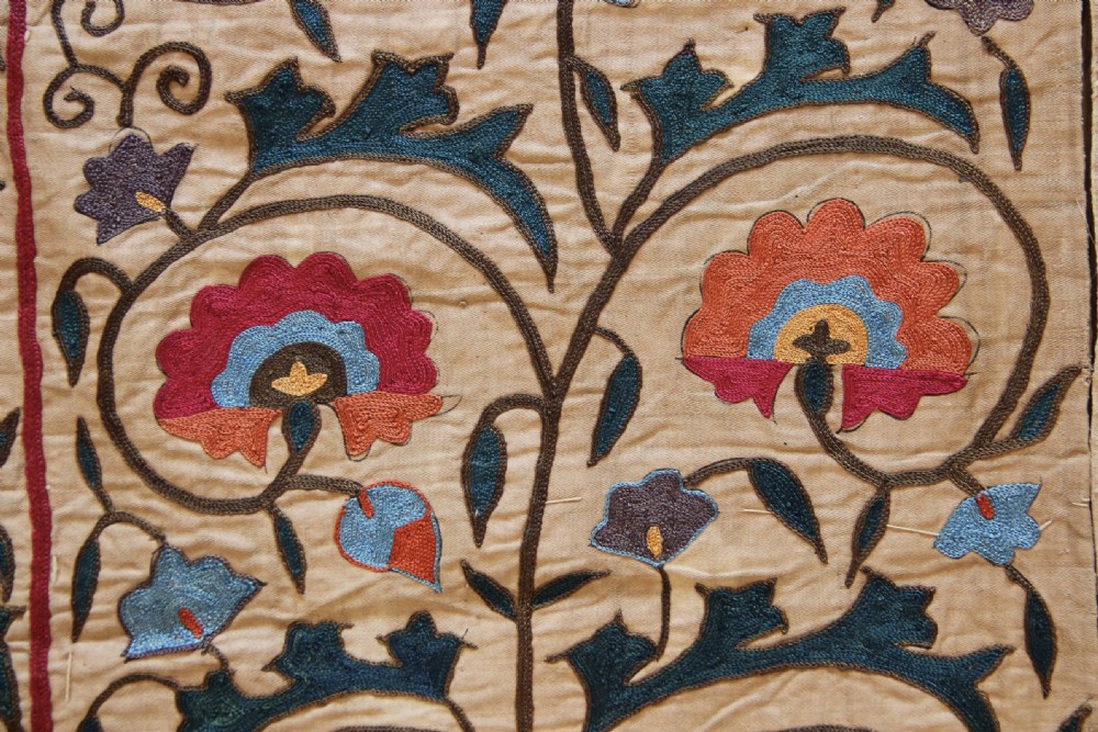 101 x 163cm Early 19th century Uzbek 'Nim' Suzani View XVI