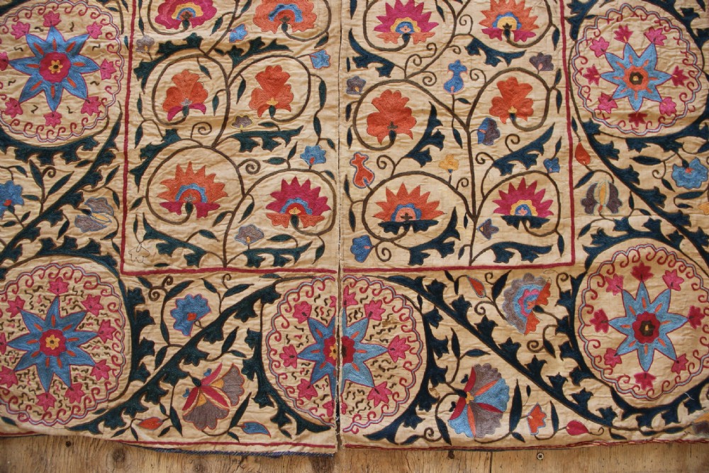101 x 163cm Early 19th century Uzbek 'Nim' Suzani View XVII