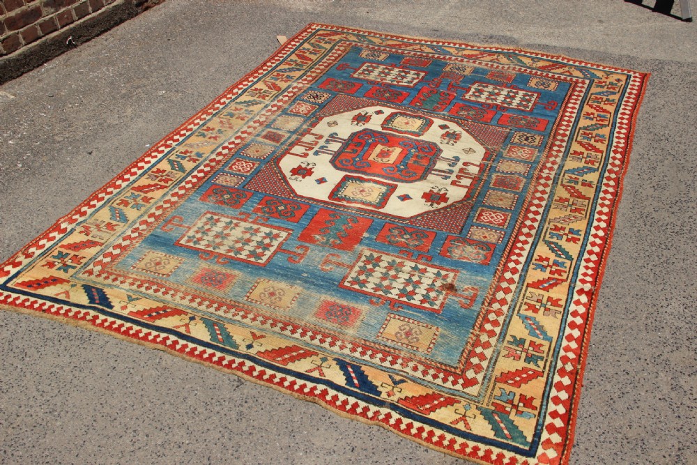 168 x 221cm Antique And Highly Collectable Karachopf Kazak