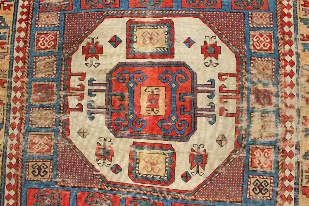 168 x 221cm Antique And Highly Collectable Karachopf Kazak View V