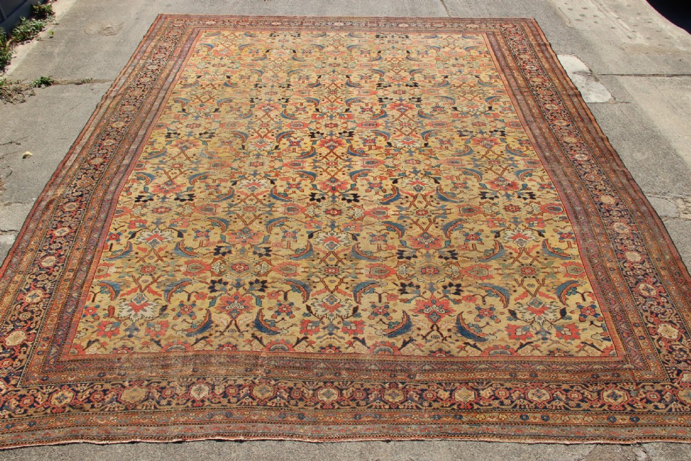 452 x 530cm Golden Field Fereghan Carpet