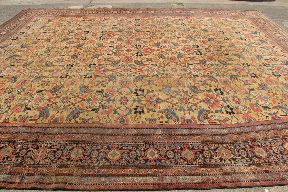 452 x 530cm Golden Field Fereghan Carpet View XI
