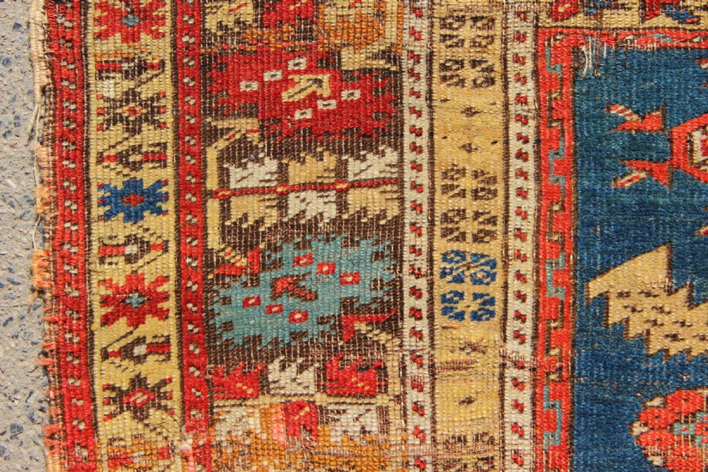 110 x 162cm Early 19th Century Ladik Prayer Rug, Turkey View VIII