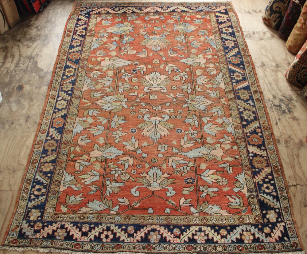 253 x 380cm Antique Heriz Carpet