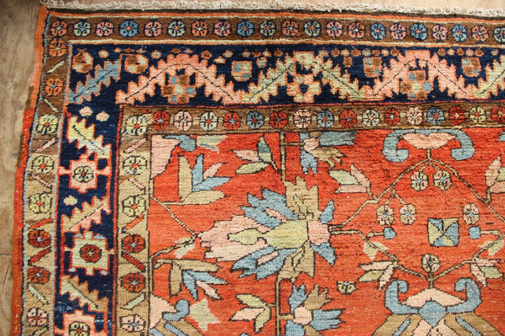 253 x 380cm Antique Heriz Carpet View VII
