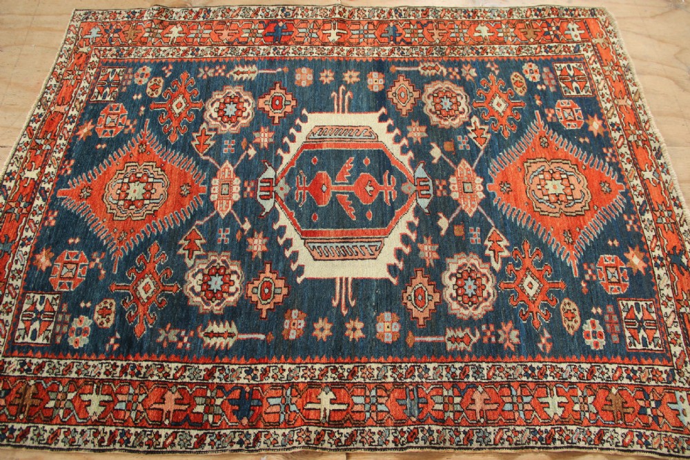 132 x 180cm Antique Karadja Heriz Rug View IX