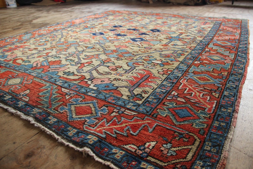 164 x 200cm Small Antique Heriz Carpet View XIII
