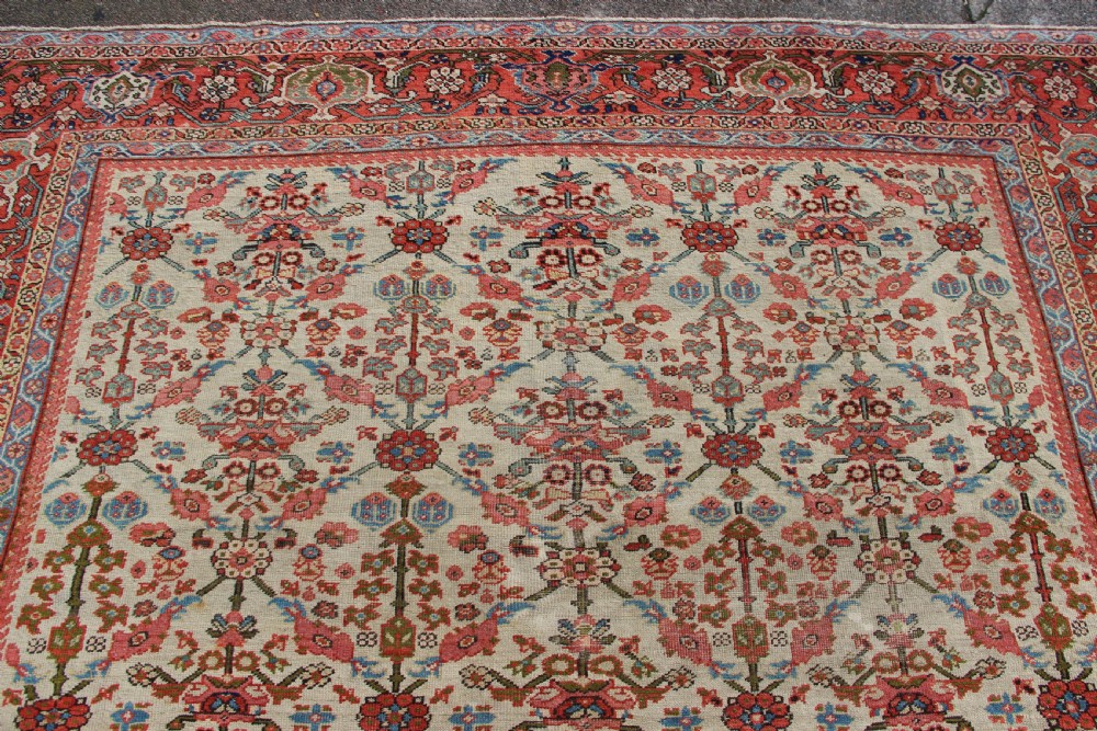 263 x 358cm Pale Mahal with Lattice, Ivory Field and Light Blue  View VI