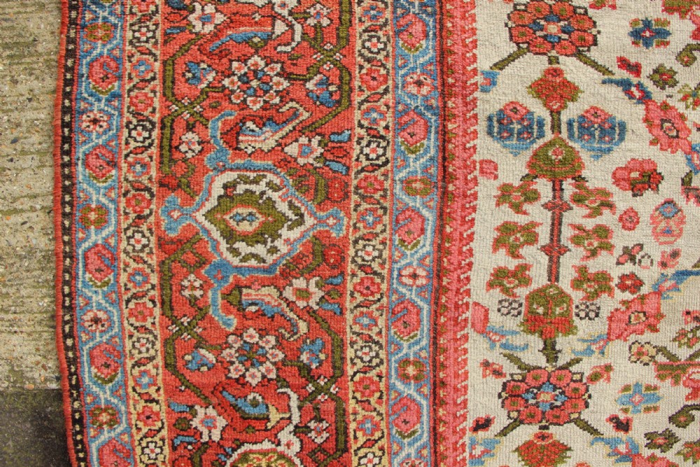 263 x 358cm Pale Mahal with Lattice, Ivory Field and Light Blue  View XI