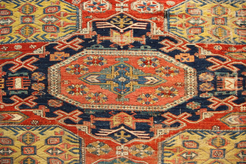 193 x 269cm 19th Century Caucasian Soumac View IX