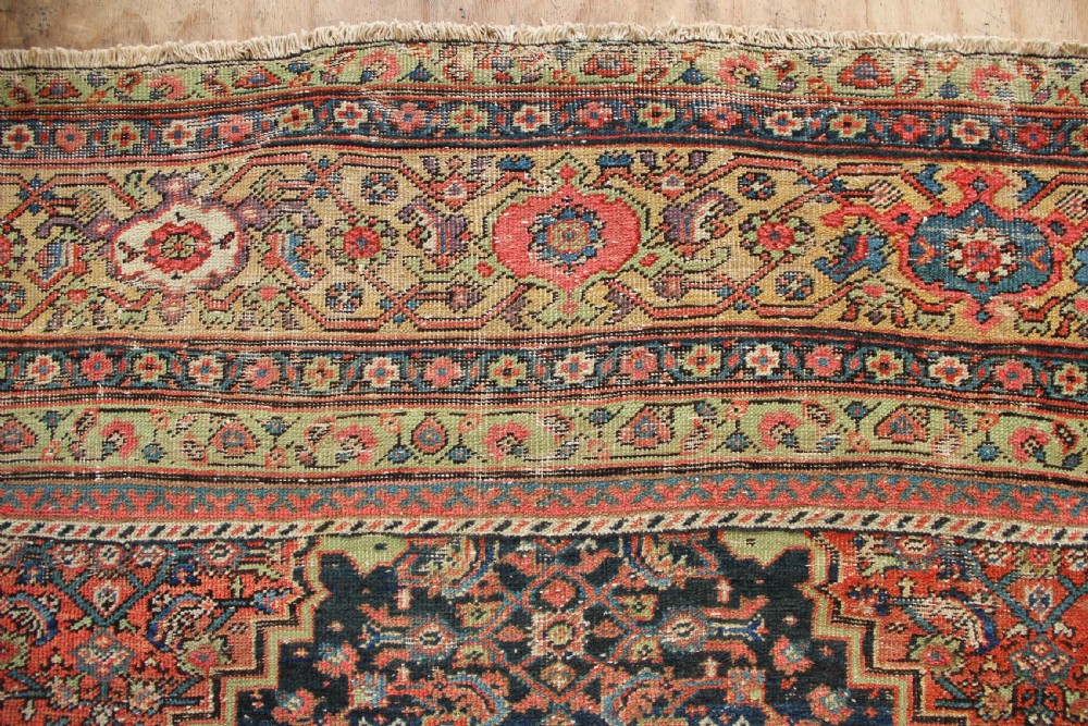 281 x 376cm Antique Fereghan carpet View VIII