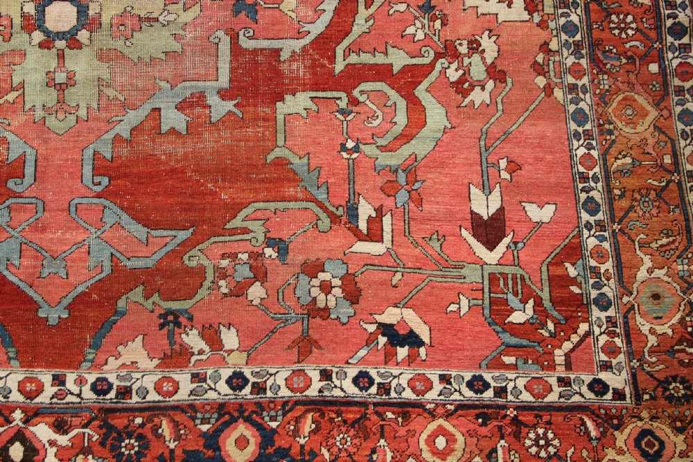 281 x 373cm Antique Serapi Carpet View III