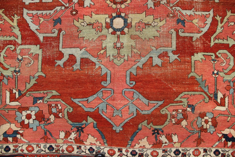 281 x 373cm Antique Serapi Carpet View IV